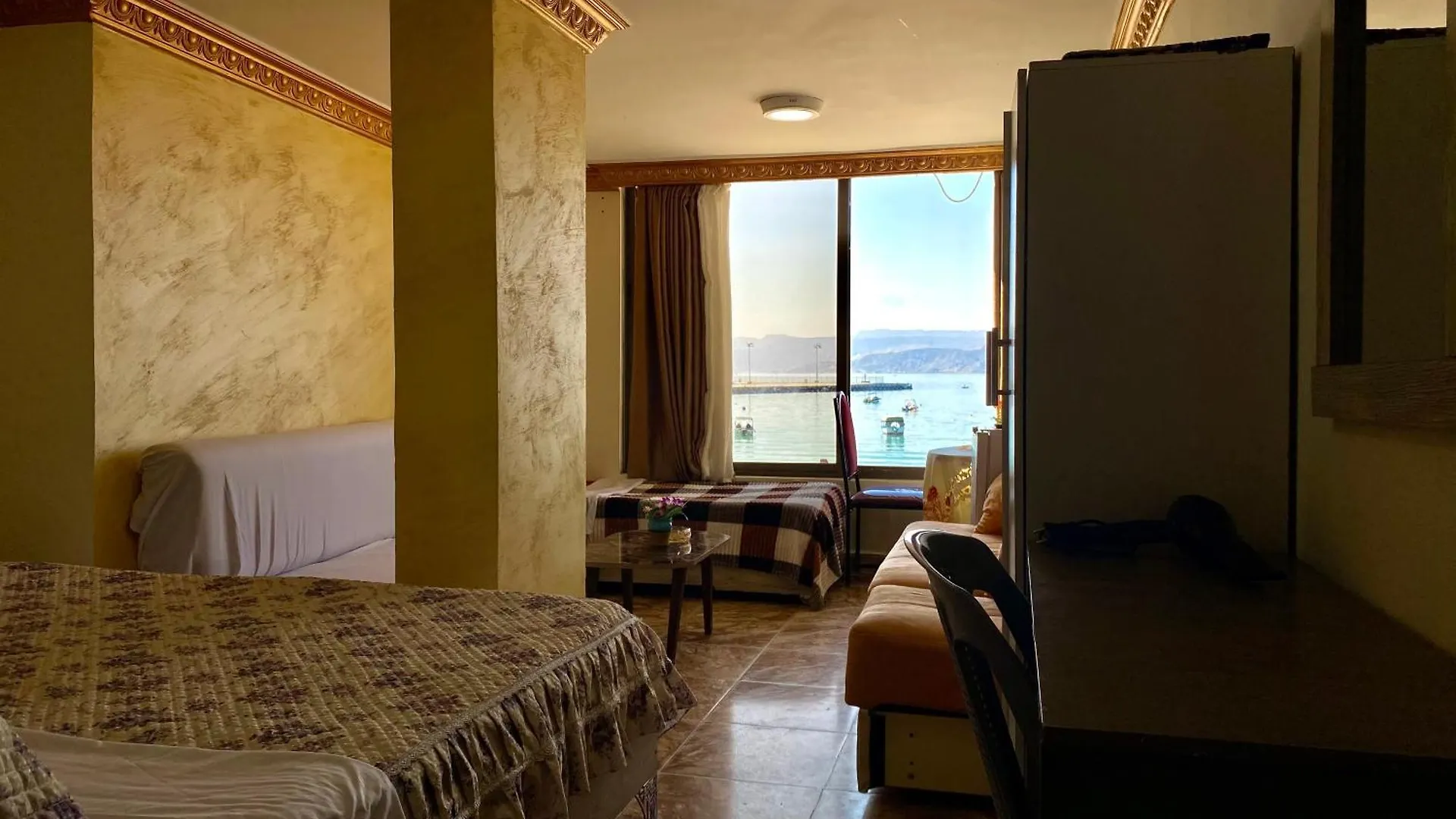 Hostel Al-Amer Beach Hotel Άκαμπα